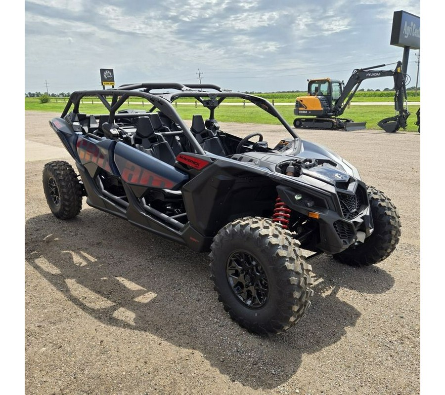 2026 Can-Am® Maverick X3 MAX DS Turbo Dusty Navy