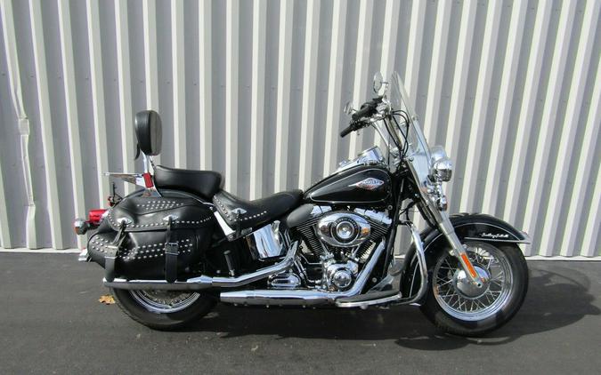 2015 Harley-Davidson® FLSTC - Heritage Softail® Classic