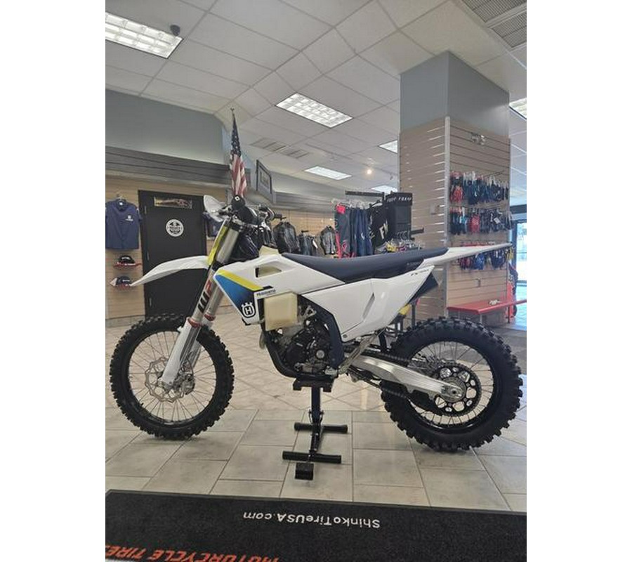 2025 Husqvarna® FX 350