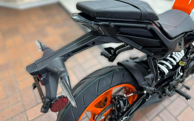 2024 KTM 250 DUKE