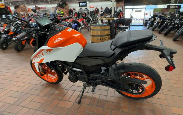 2024 KTM 250 DUKE