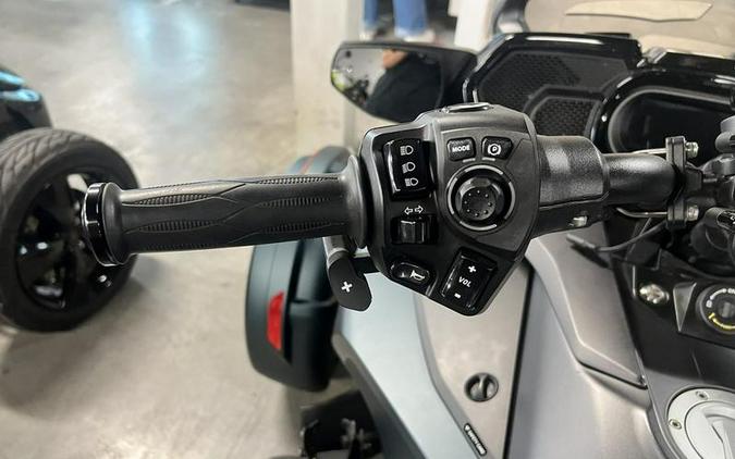 2023 Can-Am® Spyder F3 Limited Special Series