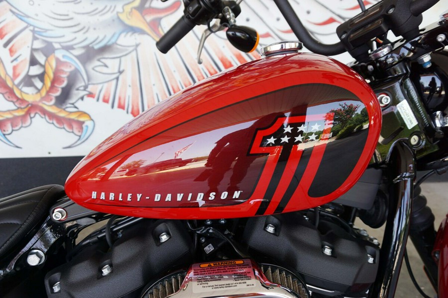 2023 Harley-Davidson Street Bob 114 Redline Red