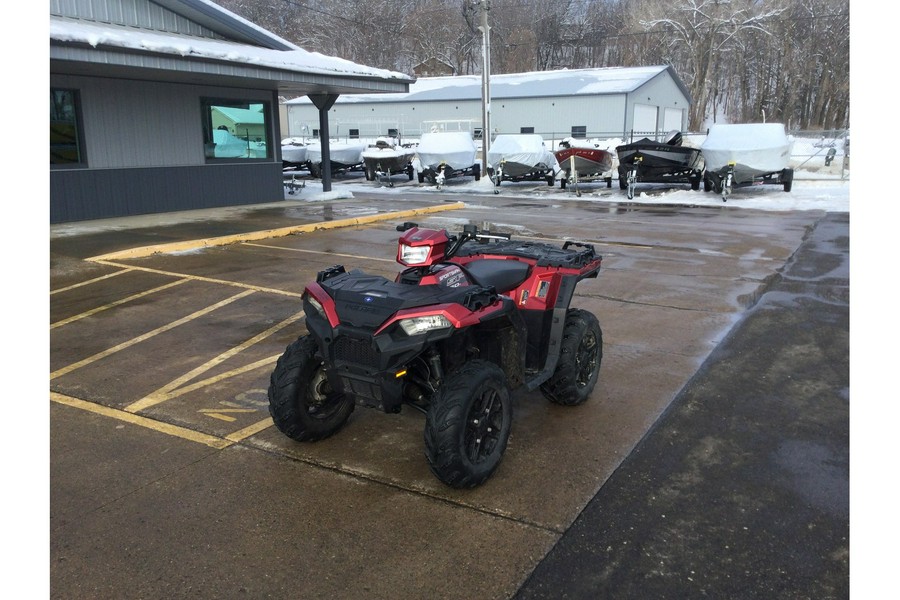 2018 Polaris Industries Sportsman® 850 SP - Sunset Red