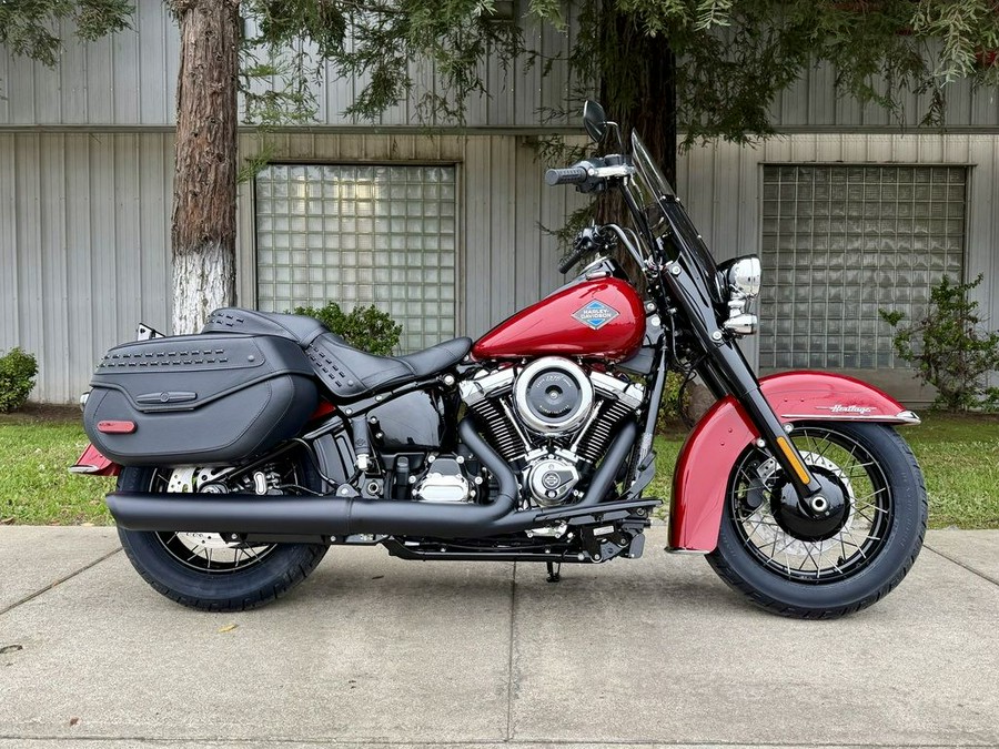 2026 Harley-Davidson® FLHC - Heritage Classic