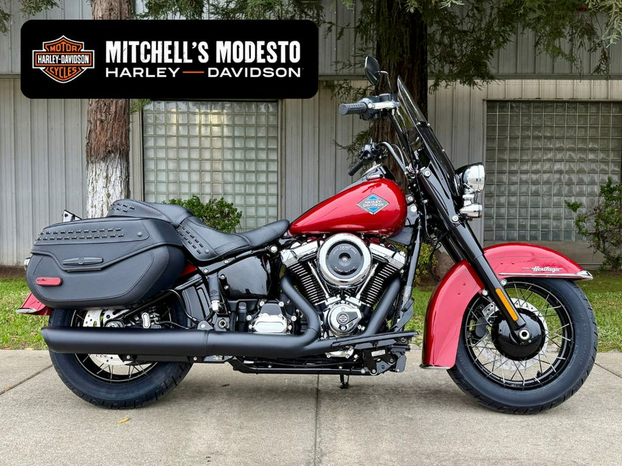 2026 Harley-Davidson® FLHC - Heritage Classic
