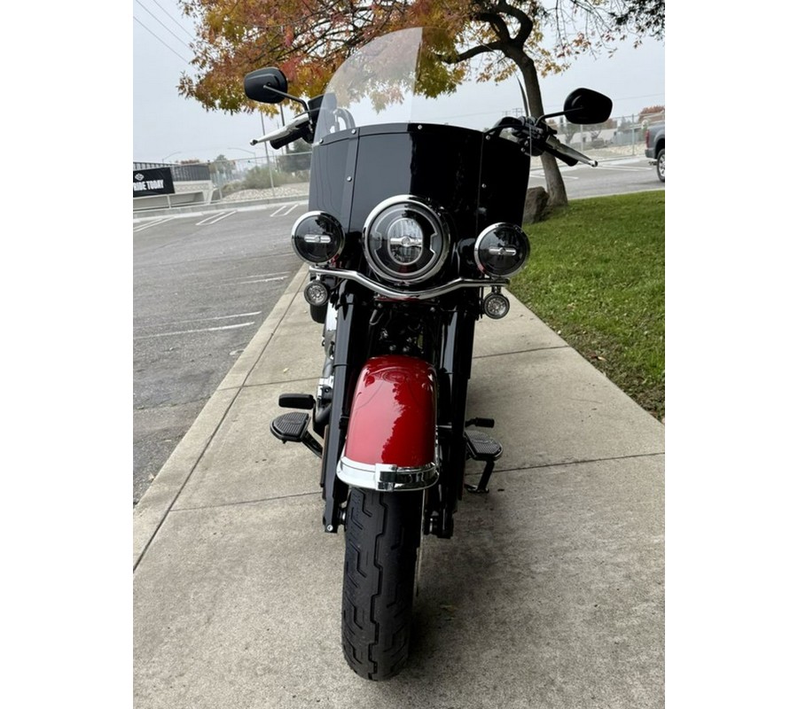 2026 Harley-Davidson® FLHC - Heritage Classic