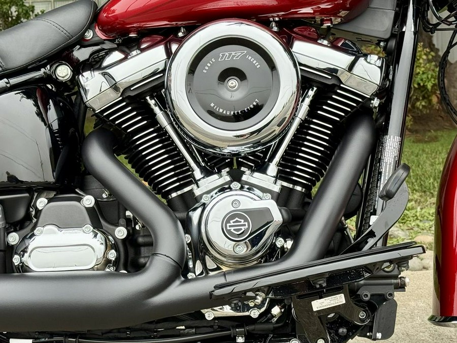 2026 Harley-Davidson® FLHC - Heritage Classic