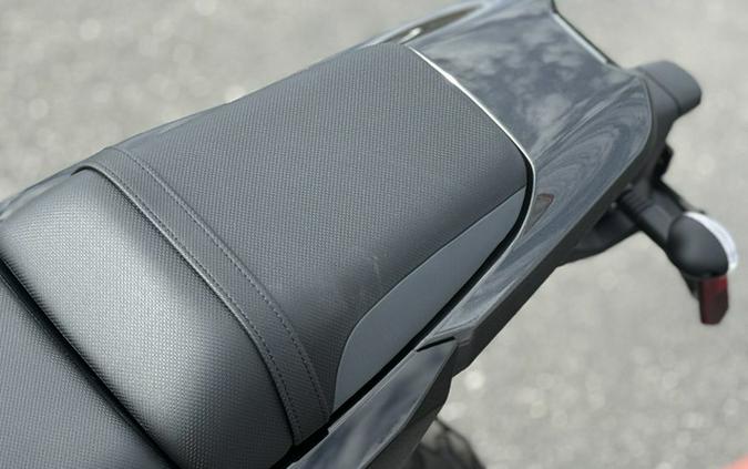 2026 Kawasaki KLE 500 ABS