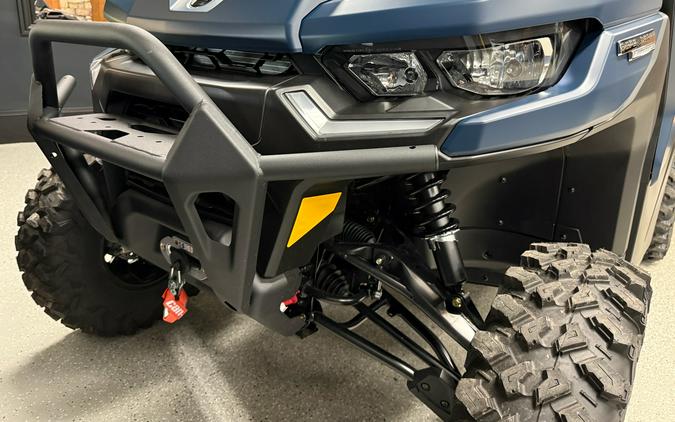 2026 Can-Am Defender 6x6 Limited