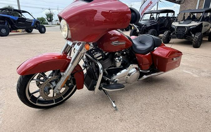 2023 Harley-Davidson® FLHX - Street Glide®