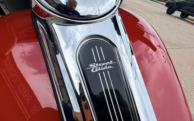 2023 Harley-Davidson® FLHX - Street Glide®