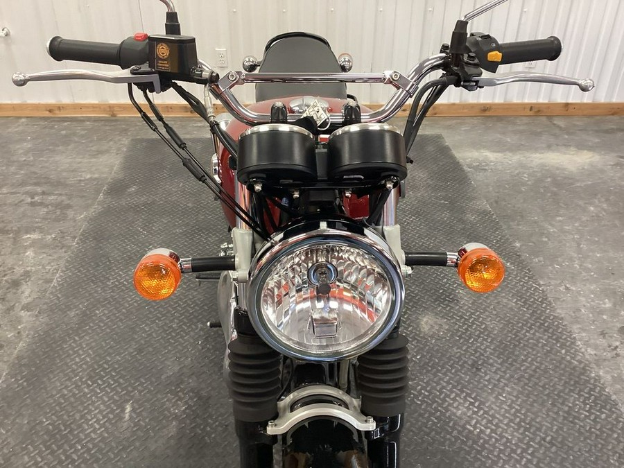 2023 Royal Enfield INT650 Canyon Red