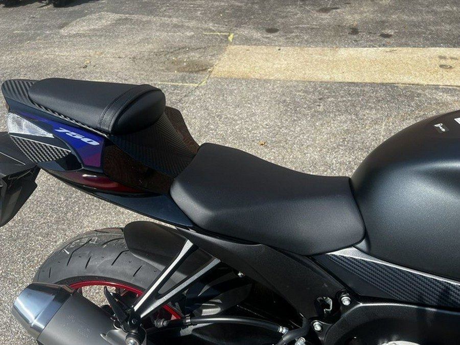 2026 Suzuki GSX-R750