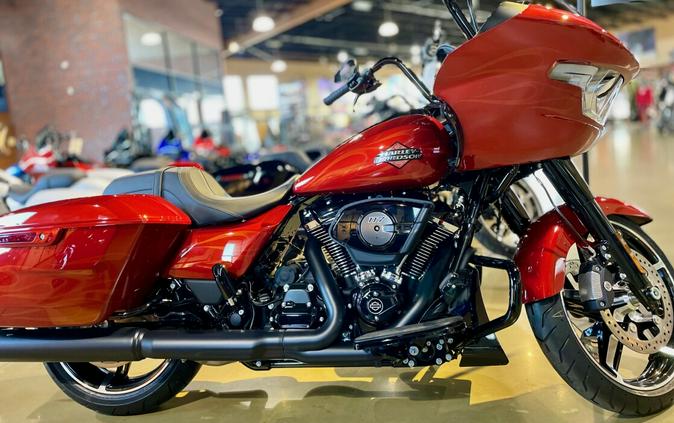 FLTRX 2025 Road Glide™