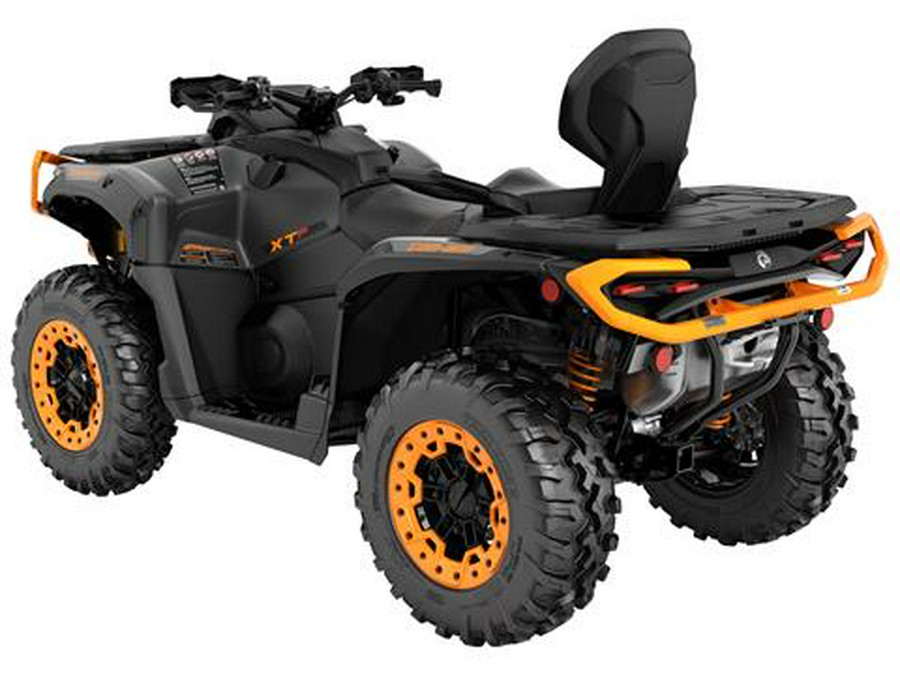 2026 Can-Am Outlander MAX XT-P 1000R Smart-Shox with 10.25 in. touchscreen display