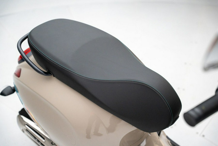 2024 Vespa Primavera 150 S