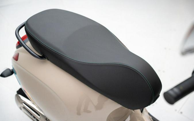 2024 Vespa Primavera 150 S