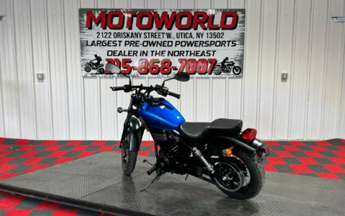 2019 Suzuki Boulevard S40