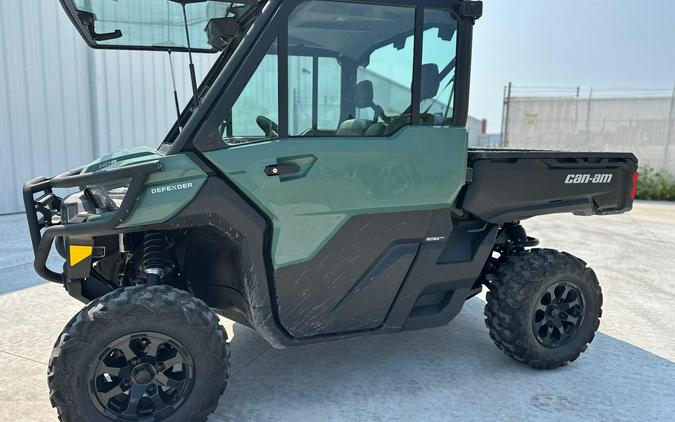 2026 Can-Am Defender DPS CAB