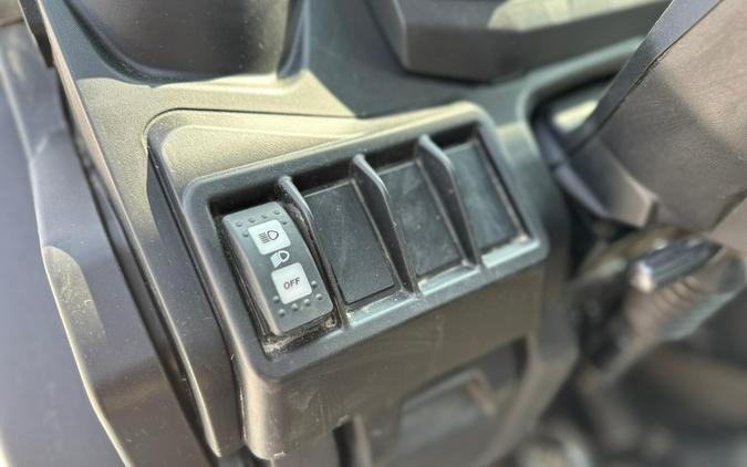2026 Can-Am Defender DPS CAB