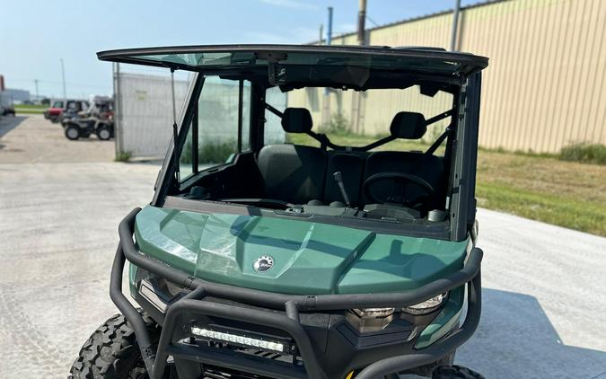 2026 Can-Am Defender DPS CAB
