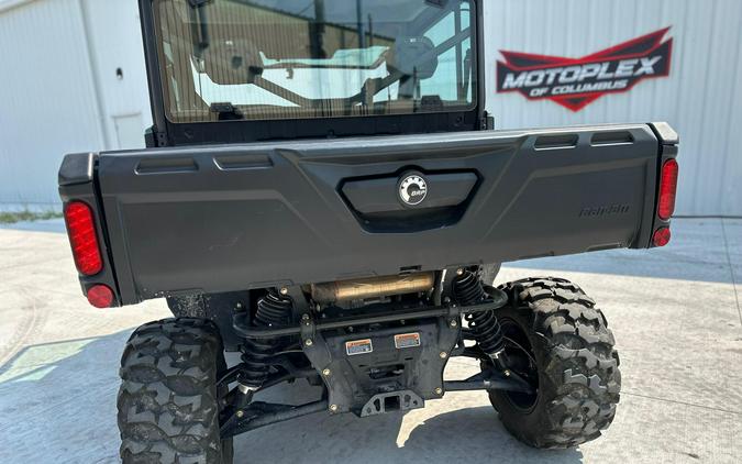 2026 Can-Am Defender DPS CAB