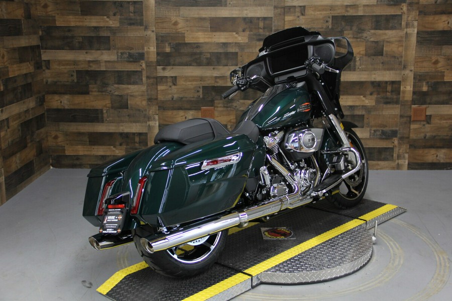 2024 Harley-Davidson Street Glide® Alpine Green