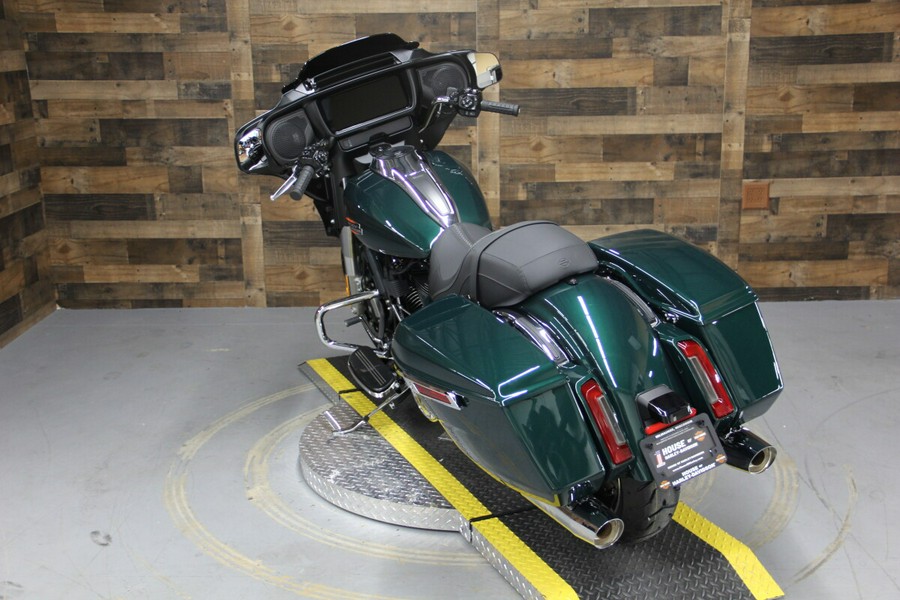 2024 Harley-Davidson Street Glide® Alpine Green