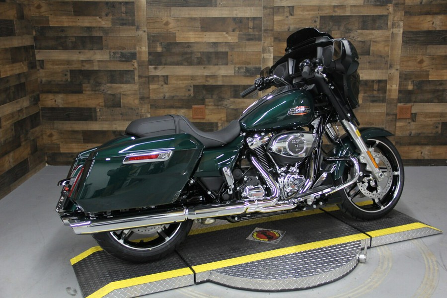 2024 Harley-Davidson Street Glide® Alpine Green