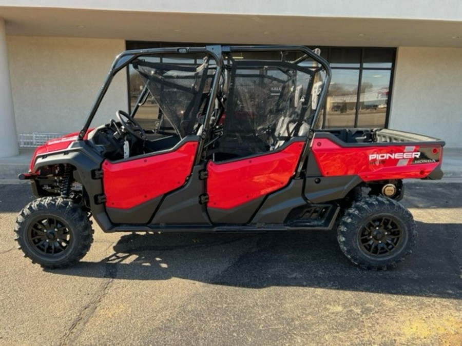 2024 Honda Pioneer 1000-6 Deluxe Crew