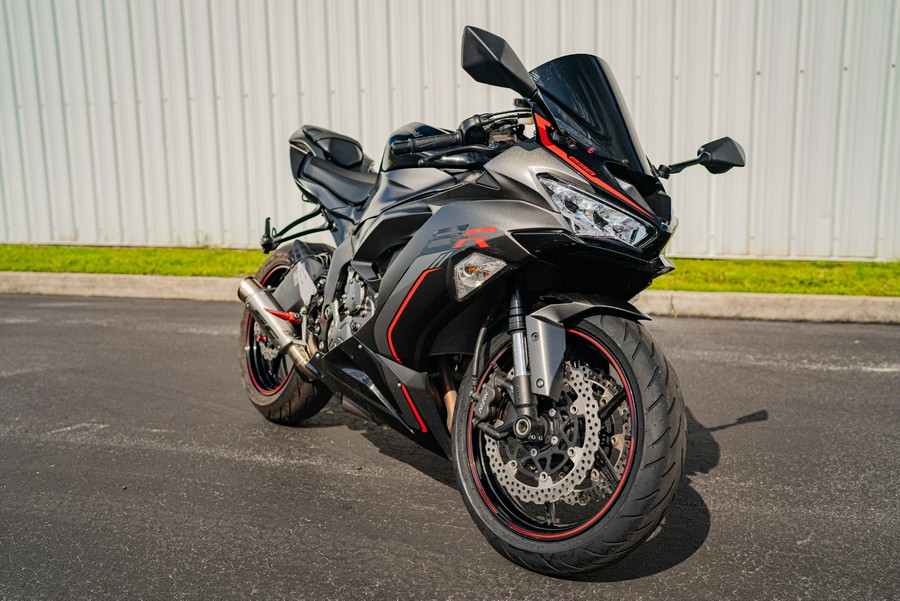 2022 Kawasaki Ninja ZX-6R KRT Edition