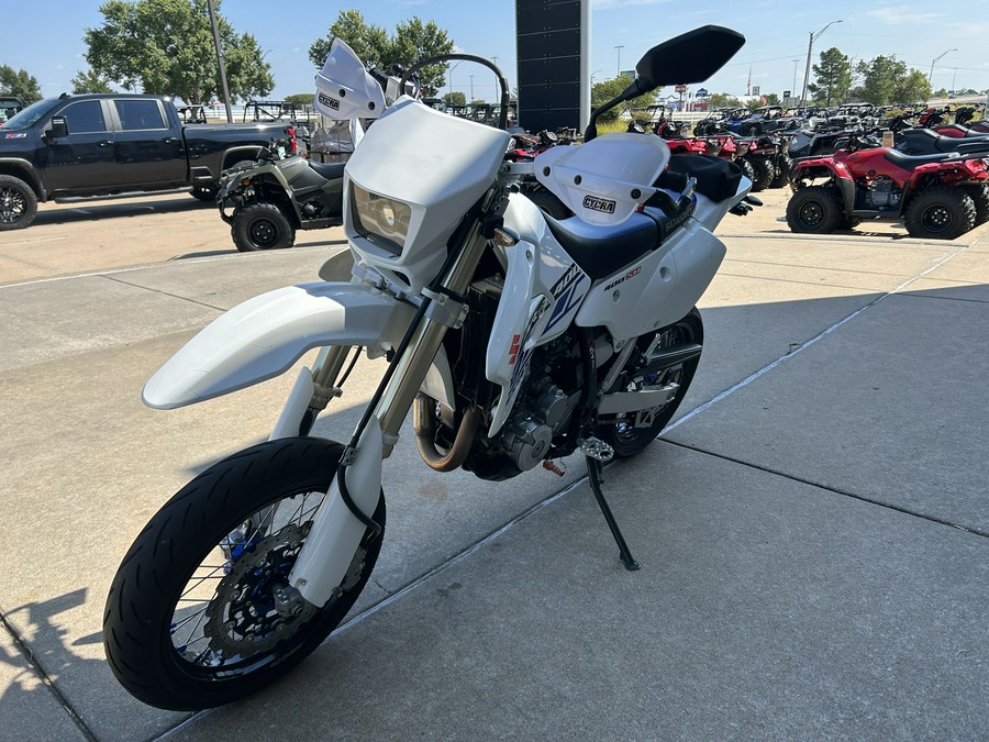 2020 Suzuki DR-Z400SM