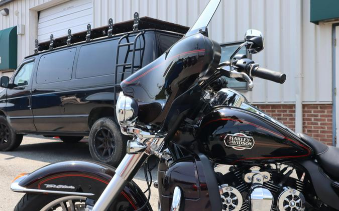 2011 Harley-Davidson Tri Glide Ultra Classic FLHTCUTG