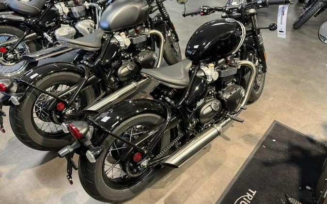 2024 Triumph Bonneville Bobber Jet Black/Ash Gray