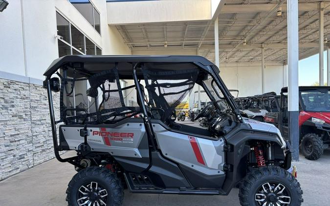 2025 Honda® Pioneer 1000-5 Deluxe