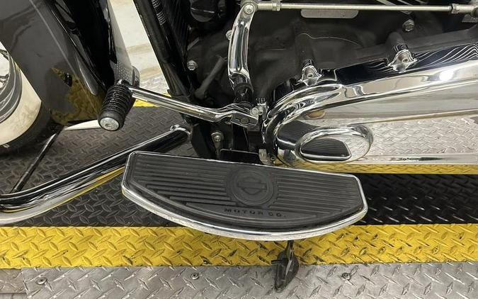 2020 Harley-Davidson® FLHC - Softail® Heritage Classic