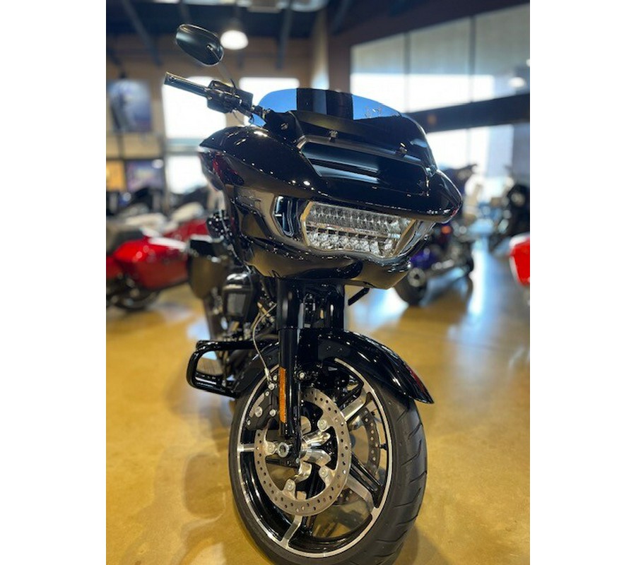 FLTRX 2025 Road Glide™