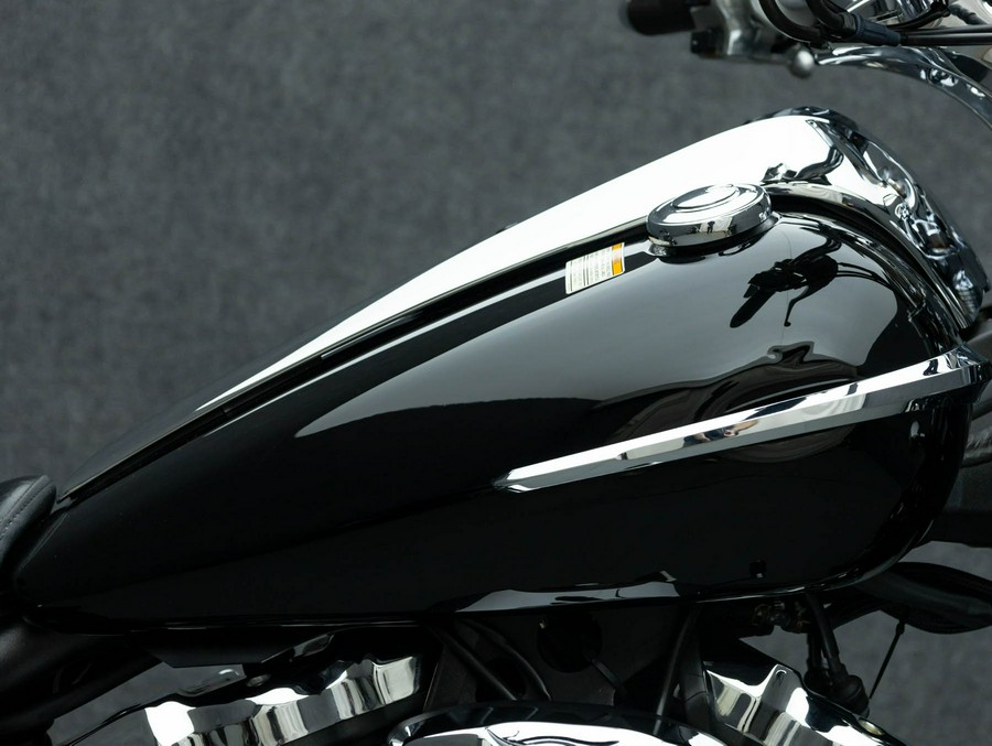 2012 YAMAHA XV1900 RAIDER S 1900