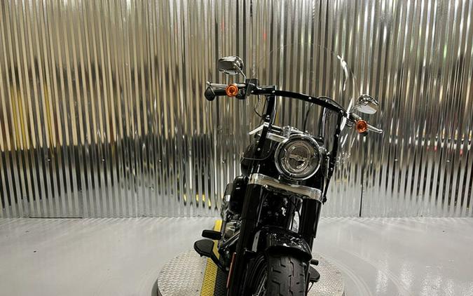 2019 Harley-Davidson FLSL - Softail Softail Slim