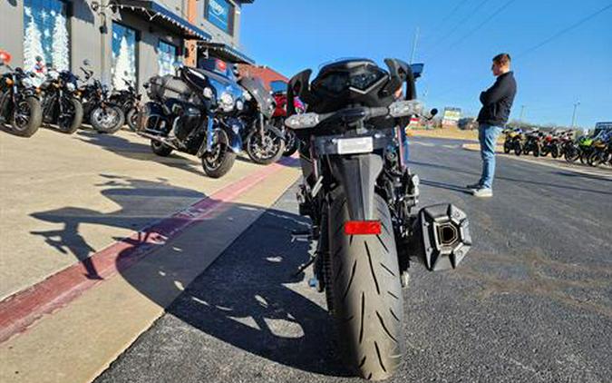 2025 Kawasaki Ninja 1100SX ABS