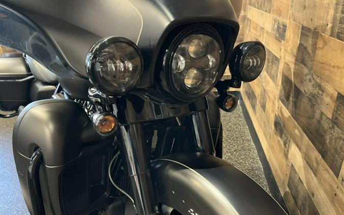 2021 Harley-Davidson® Ultra Limited River Rock Gray Denim/Black Denim - Black Finish FLHTK