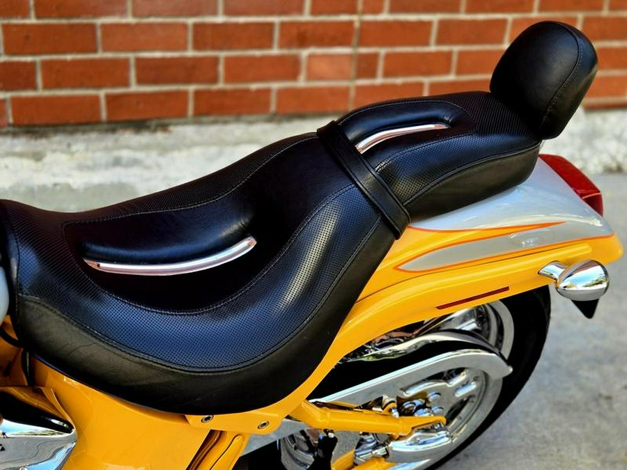 2004 Harley-Davidson® FXSTDSE