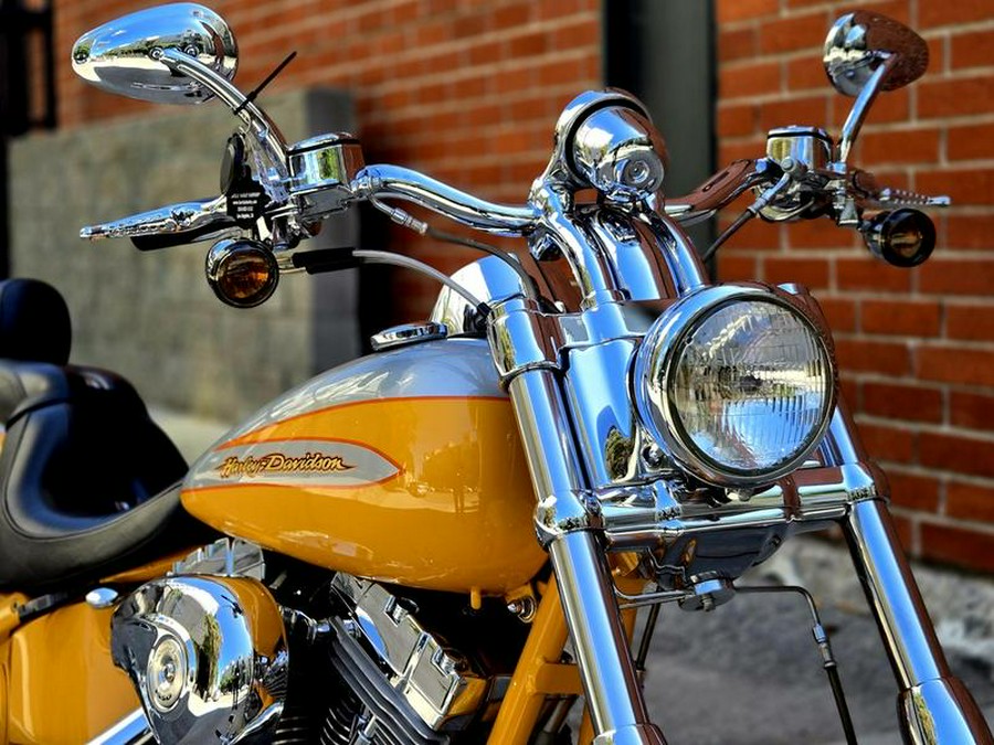 2004 Harley-Davidson® FXSTDSE