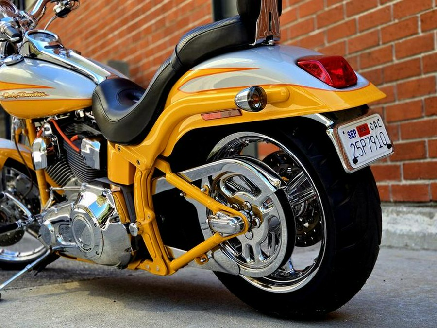2004 Harley-Davidson® FXSTDSE