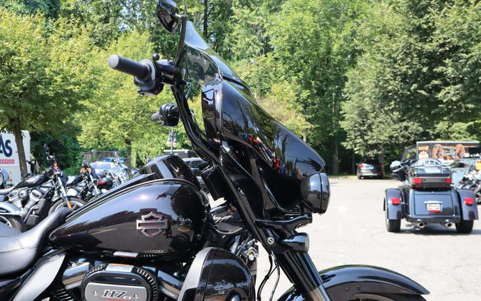 2021 Harley-Davidson CVO Tri Glide FLHTCUTGSE