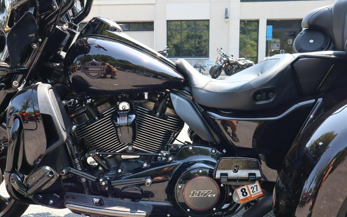 2021 Harley-Davidson CVO Tri Glide FLHTCUTGSE