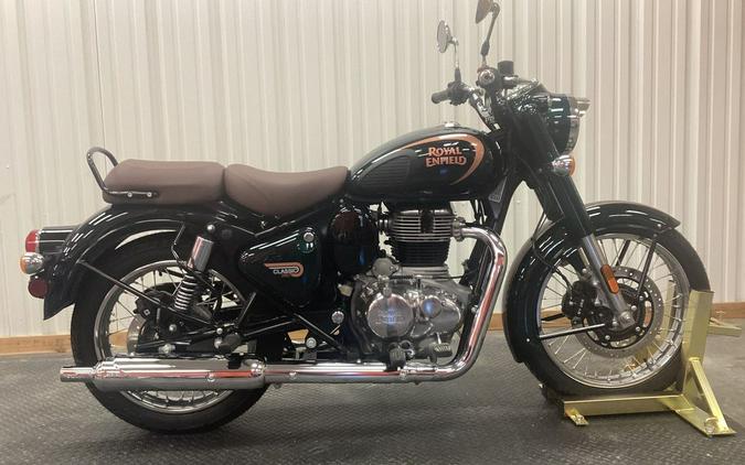 2023 Royal Enfield Classic 350 Halcyon Green