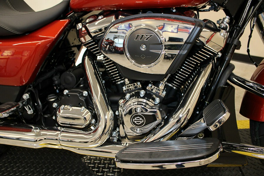 New 2024 Harley-Davidson Street Glide Grand American Touring FLHX Motorcycle For Sale In Miami, Florida