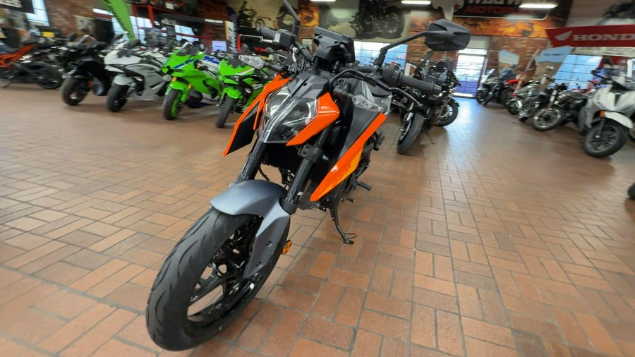 2024 KTM 250 DUKE